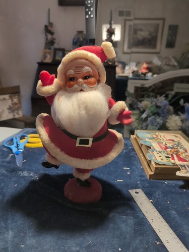 Vtg 1960s Kitsch Flocked Dancing Santa Claus Christmas 13" - Bild 2 von 10
