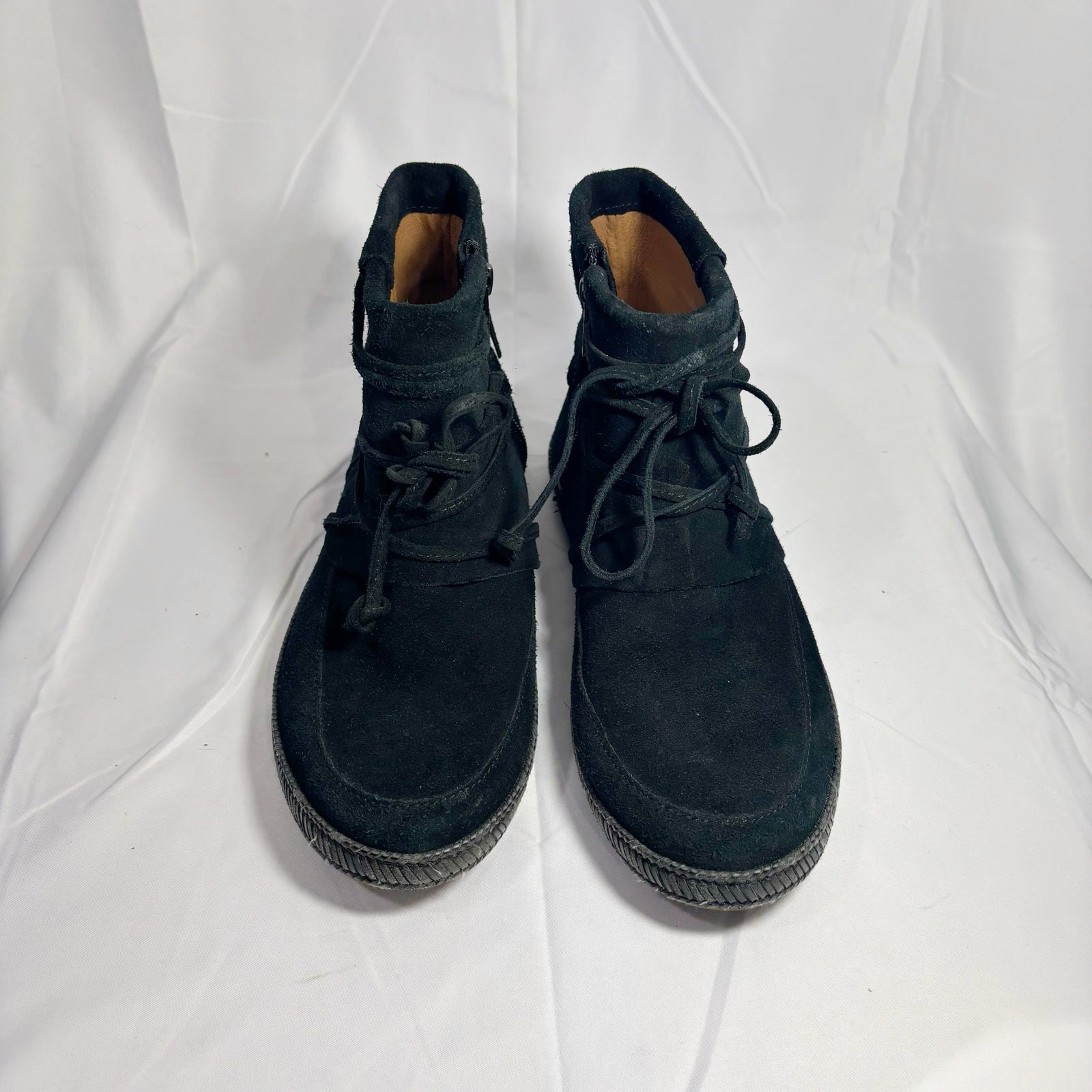 UGG Black Reid Moc suede boots size 8.5 for women