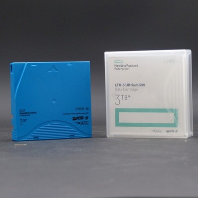HP LTO-5 Ultrium RW DATA CARTRIDGE C7975A 3TB + Barcode + Hülle
