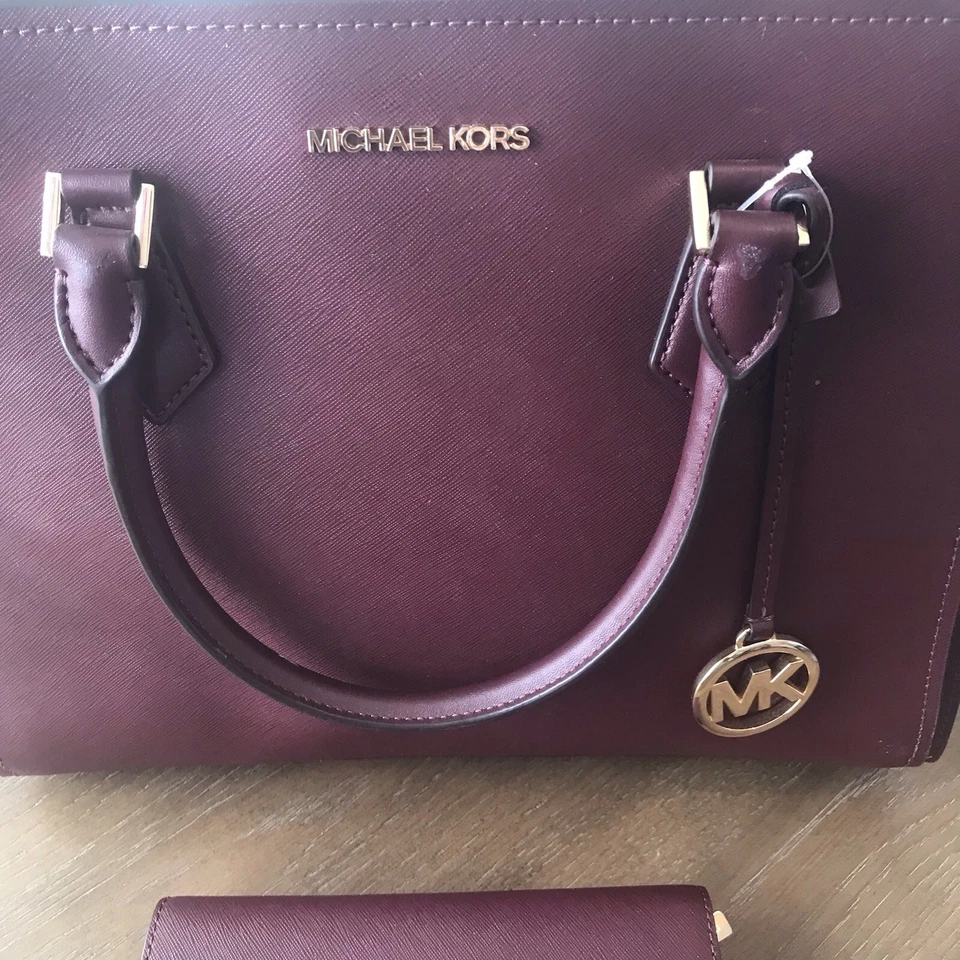 Cartera Michael Kors Saffiano Cuero Borgoña Con Cartera A Juego Nueva Foto 3 de 4
