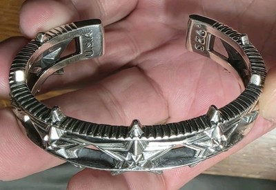 Cody Sanderson Navajo Sterling Silver 925 Barbed Star n Star Cuff