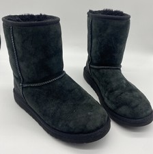 UGG CLASSIC SHORT BLACK ORIGINAL SUEDE SHEEPSKIN WOMENS BOOTS SIZE 5 