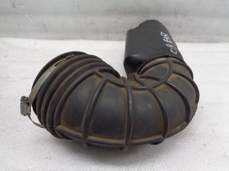 Manguera purificadora de aire Ford E-450 Super Duty 2006-2016 5,4 L OEM AK2207154 Foto 3 de 4