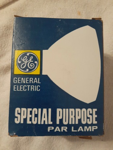 GE 150PAR/3FL Compact Clear Flood Lamp 150 Watt, Medium Side-prong base, 19503 - Picture 2 of 4