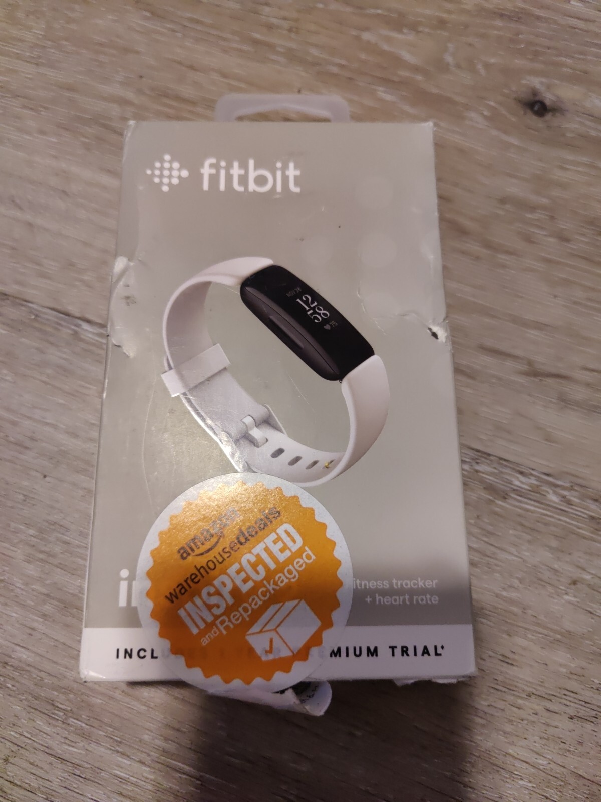 Fitbitinspire2 lunarwhite フィットビットインスパイア2
