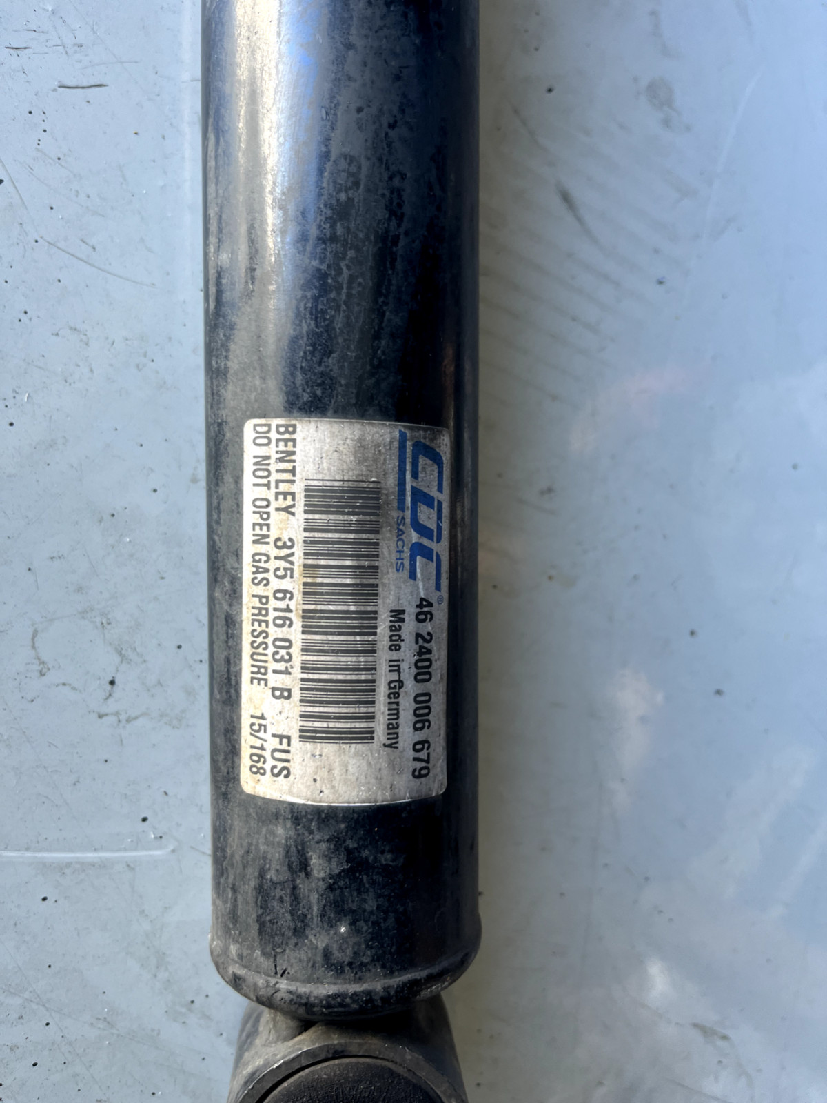 2010 -2020 Bentley Mulsanne Driver side Rear Shock Obsorber