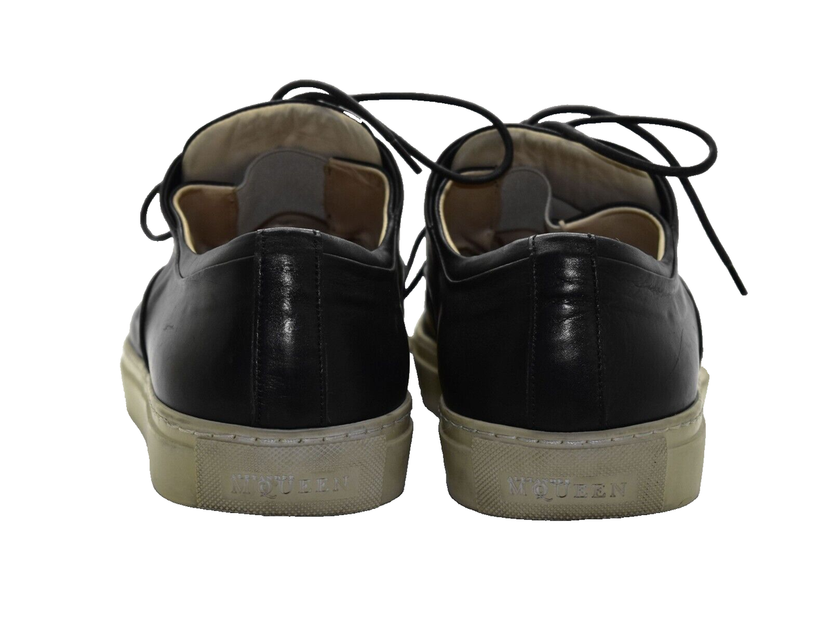 C5 Auth ALEXANDER MCQUEEN Black Leather Lace Up Trainers  display picture 2