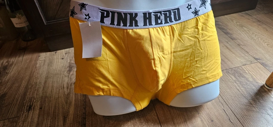 Hombres Sexy Rosa Héroe Baúl Boxer PARECE Enorme 2XL Amarillo Banda Ancha Estrellas Foto 4 de 4