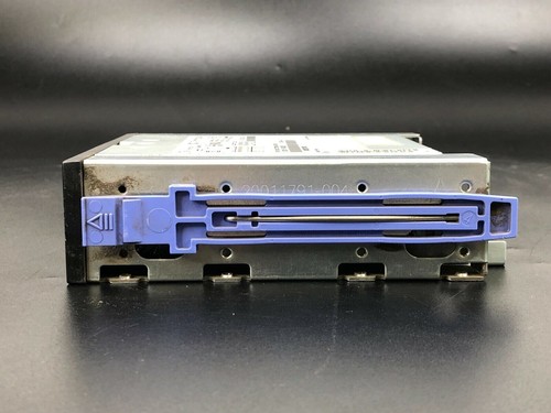 IBM 36/72GB DAT72 Internal Tape Drive Model CD72LWH  - Picture 2 of 7