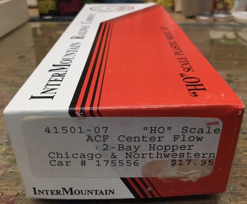 Ferrocarril Intermountain H.O. Kit a escala Chicago y Northwestern Cov Hopper 175556 | Zustand: Used