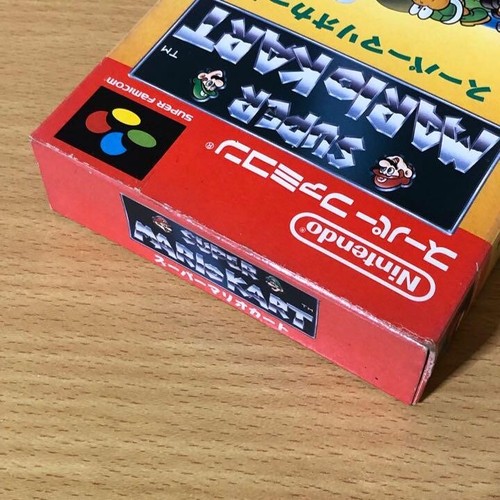 super mario kart Nintendo Super Famicom software Manual not used Box has damage - Picture 2 of 14