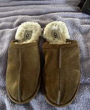 UGG Slippers Scuff Shearling  Chesnut Color Women  s Size 8