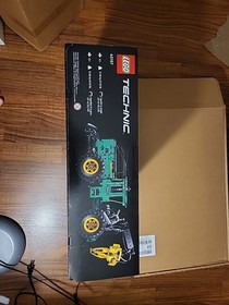 LEGO TECHNIC: John Deere 948l-II Skidder (42157) New In Sealed Box