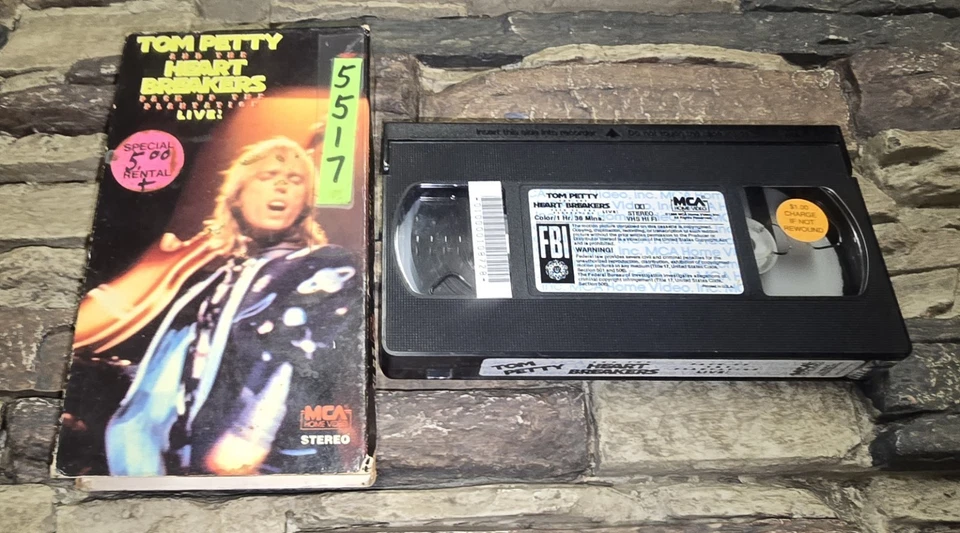 Tom Petty And The Heartbreakers Pack Up The Plantation Live VHS 1986 MCA Vintage - Image 2 of 3