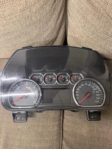 2014 Chevy Silverado 1500 Z71 OEM Speedometer w/Tach Cluster Opt UDD ID 23448517