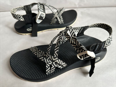 Chaco J106094 Women's Size 10 Classic Sport Origami Black White