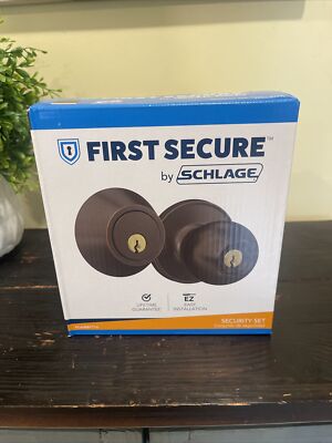 First Secure  By Schlage Security Set Door Knob With Keys