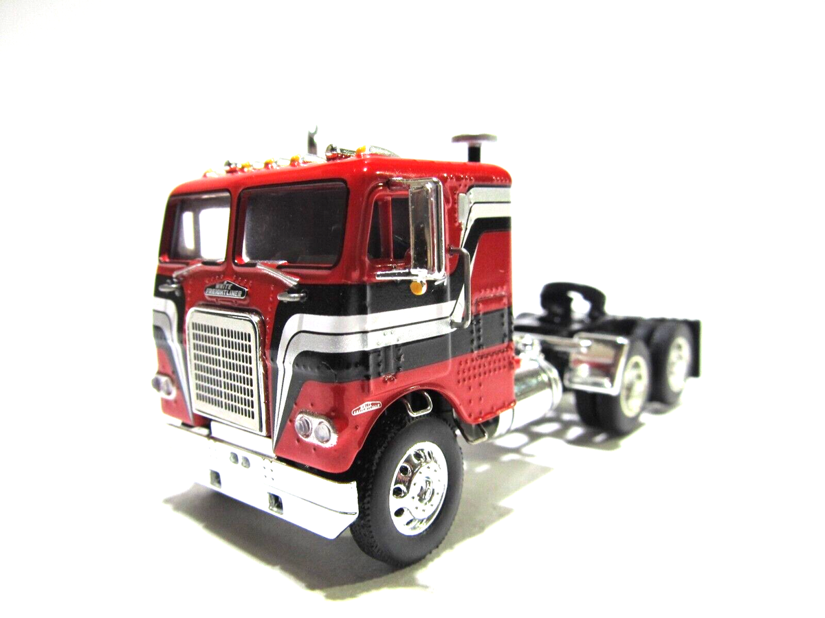 DCP FIRST GEAR 1/64 SCALE FREIGHTLINER CABOVER, RED, BLACK