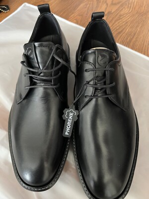man shoes leather bran new is dress shoes and size is 8.5