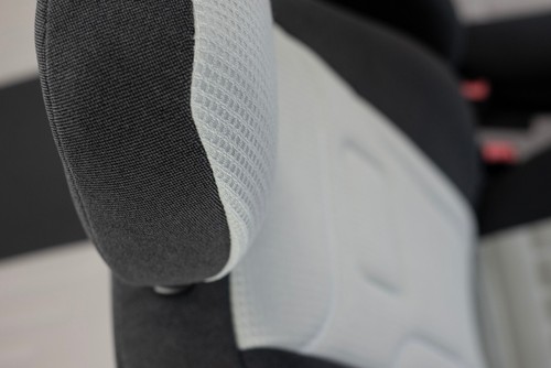 Fundas de asiento de terciopelo transpirables (VGP1) a medida para Toyota Avensis Verso - Imagen 3 de 7