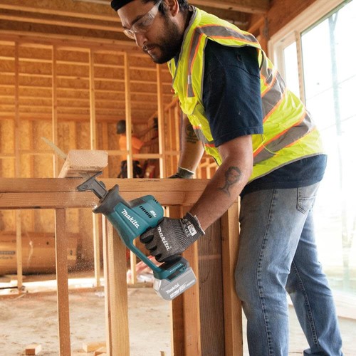 Makita 18V Lxt Compact One Handed Reciprocating Saw (Bare Tool) - Picture 2 of 8