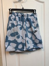 Nike Sportswear Essentials Boys French Terry shorts blue tie-dye Medium