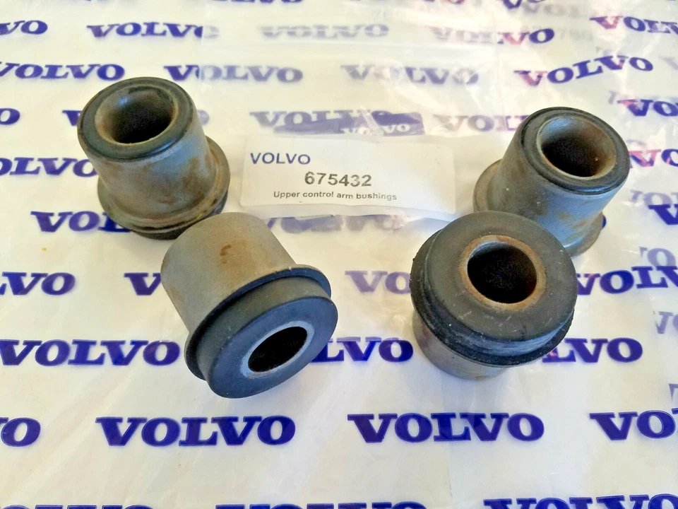 Buje de brazo de control superior Volvo 142S - 144S - 145S 68-74 - 675432 - 61435432 Foto 2 de 3