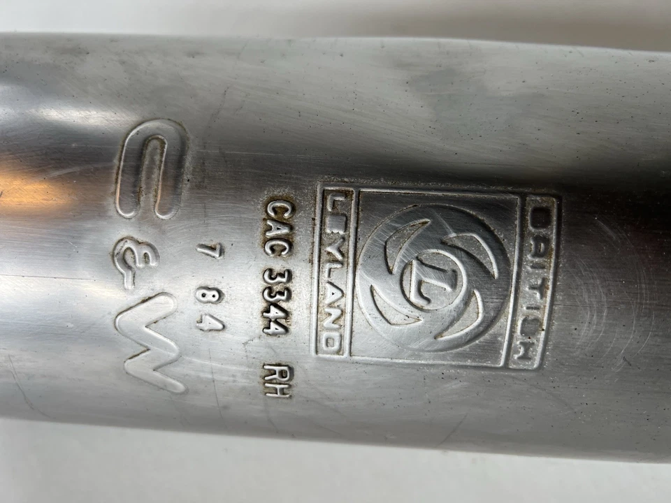 Jaguar XJ6 XJ12 1972-1988 silenciador derecho resonador CAC3344 OEM sin fugas Foto 3 de 4