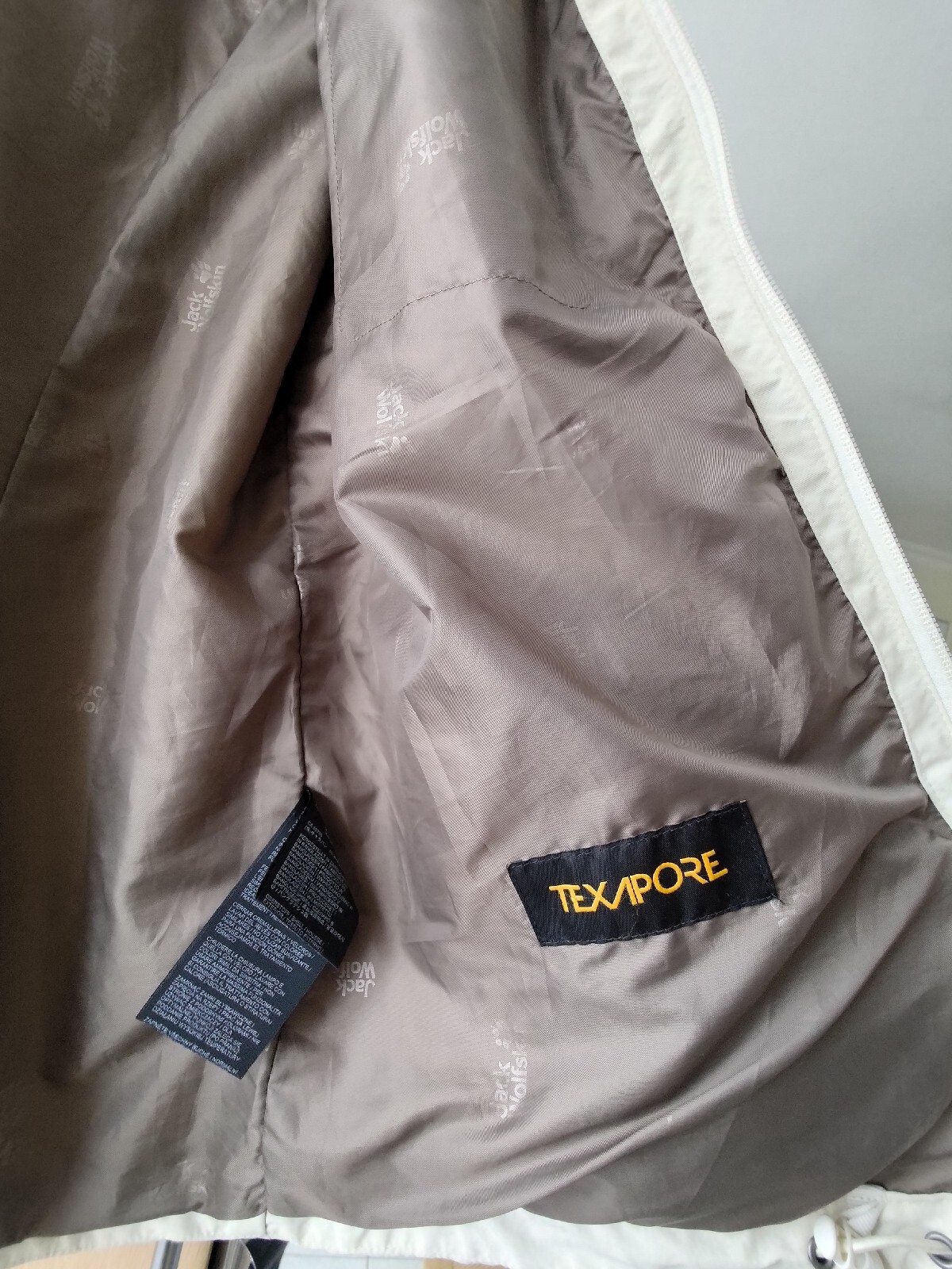 Jack Wolfskin Women's Kimbey Parka jacket, White Sand, size 12 image 10