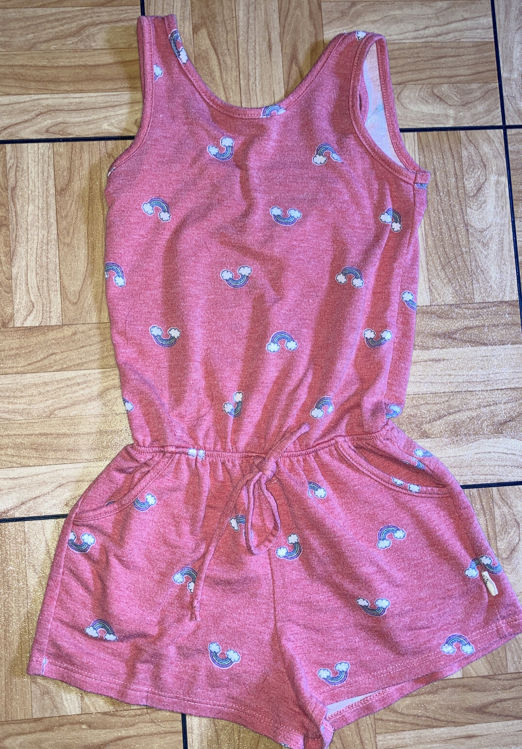 Picture 1 of 2