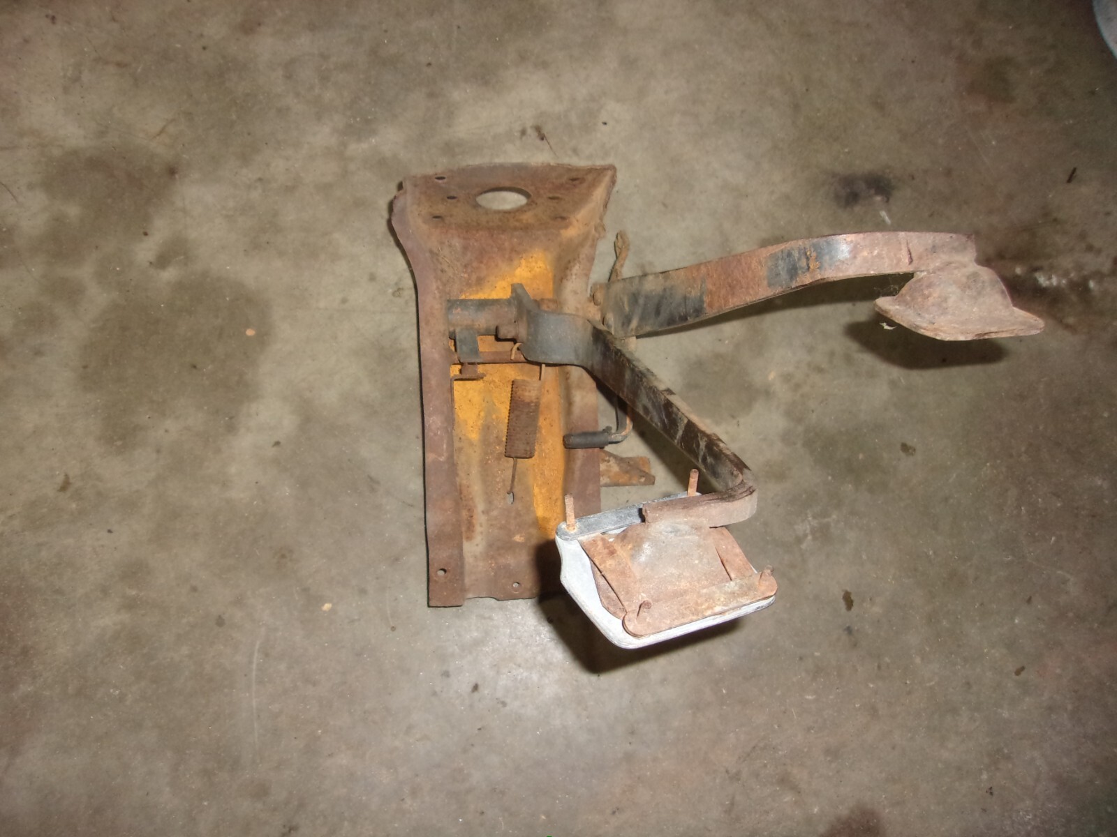 7686 Jeep CJ Brake Clutch Pedal Assembly CJ7 CJ7 CJ5 CJ5 CJ8 CJ8