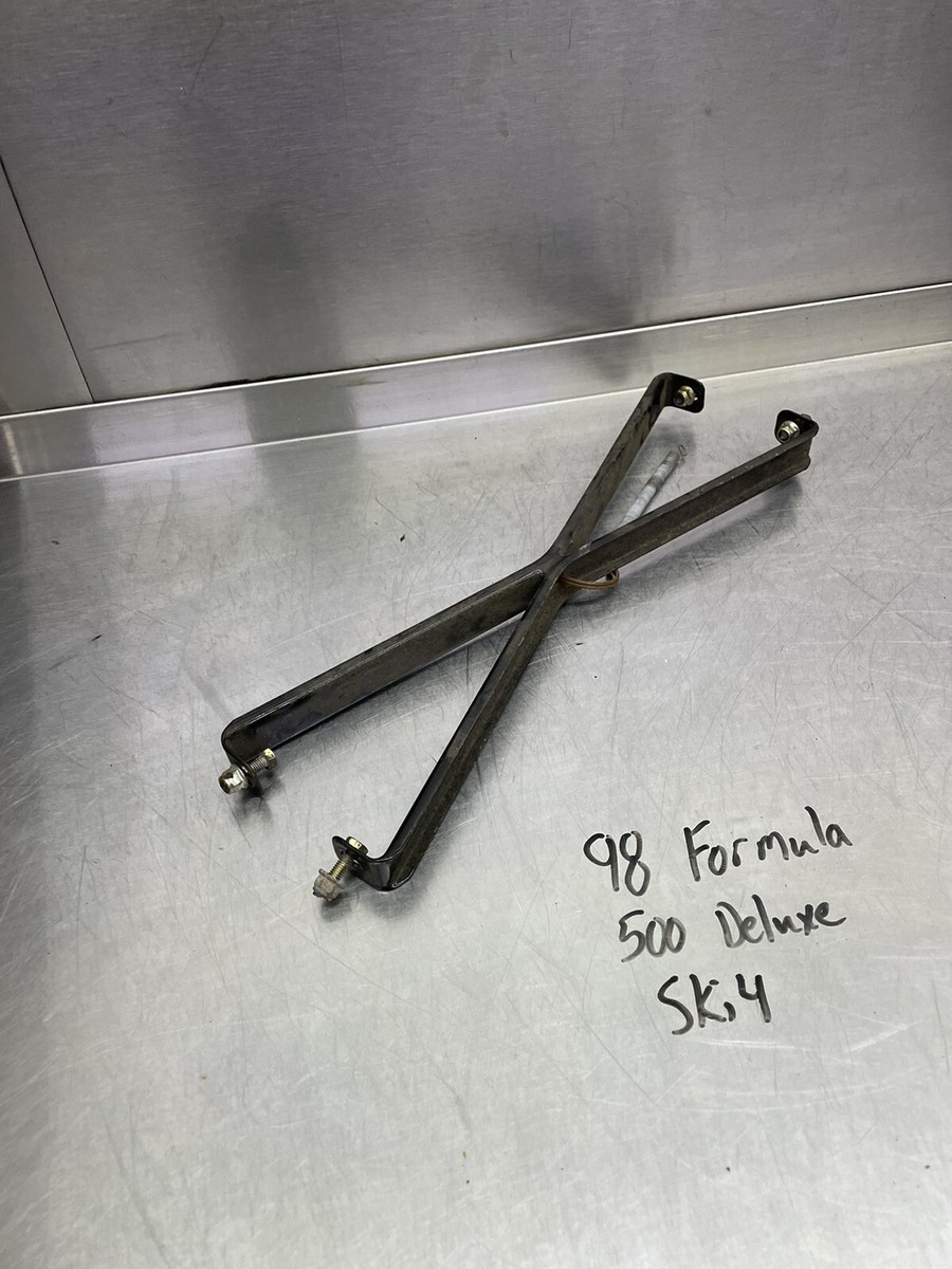 99 98 97 Ski-Doo Formula Deluxe 500 OEM Hood Reinforcement Bracket