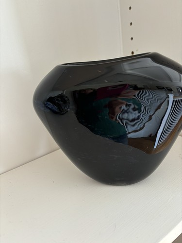 Swedish Art Glass Dark Blue Black Signed Vase - Picture 3 of 8