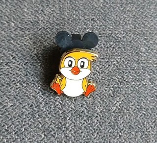 WDI Disney MOG Glendale aDorbs! The Fox and the Hound Dinky Chaser LE 300 Pin