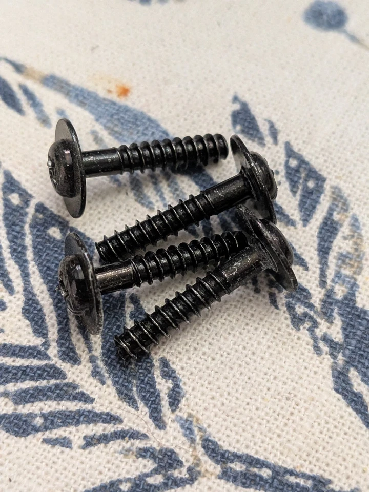 Mega Monster Jam excavadora de tumbas 10” camión de radiocontrol de repuesto neumático de 4 ruedas de espuma 1:6 BKT Foto 2 de 2