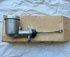NOS! English Ford Cortina MKI,II,III Brake Master Cylinder 5/8 Girling 64068870