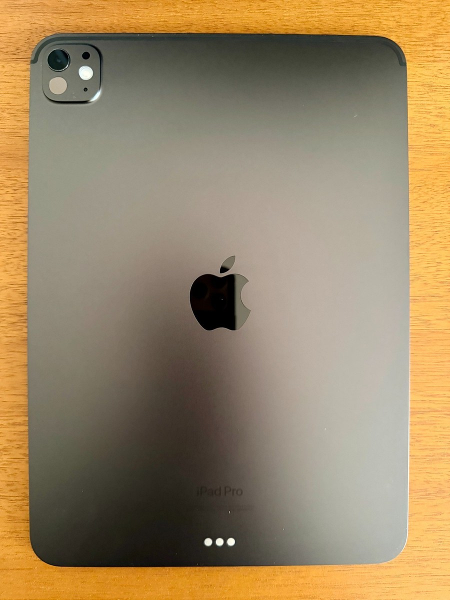 Apple iPad Pro 11-inch M4 Wi-Fi, 256GB, Space Black, w/ Smart
