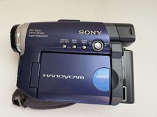 Sony Handycam DCR-DVD101 Camcorder - Works good - Comes with Remote