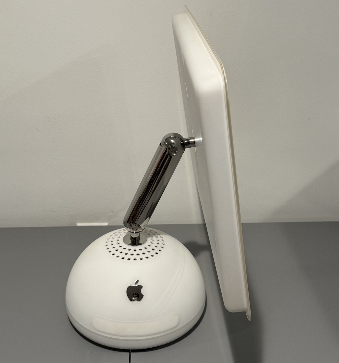 Rare Apple iMac G4 20-inch Mint Condition Complete With Box And