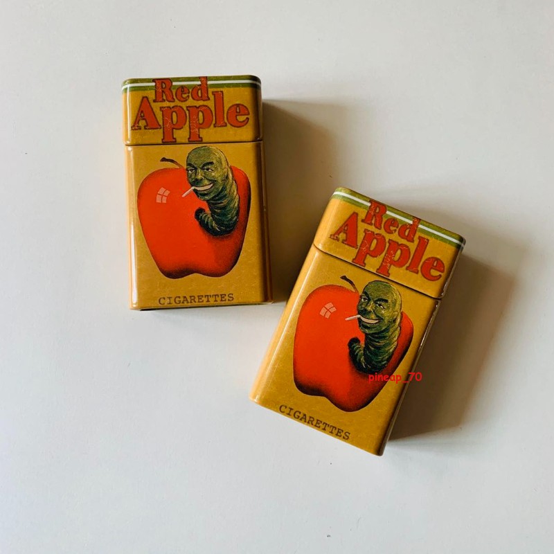 US! Red Apple Cartoon Cigarette Case  Iron Sheet Cosplay Prop Personalized Stock
