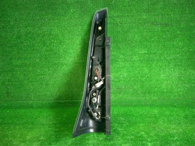 NISSAN Serena 2015 DBA-NC26 Right Tail Light 265501VM0B [Used] [PA103899694] - Image 2 of 4