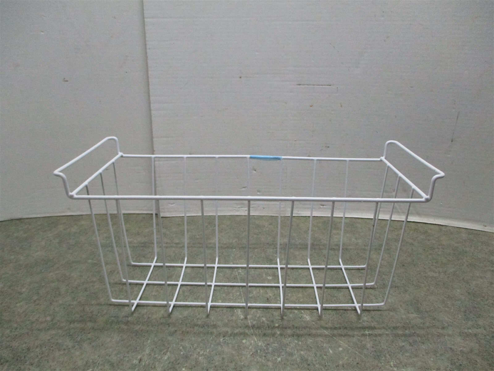 MIDEA FREEZER BASKET PART # 12932000000583