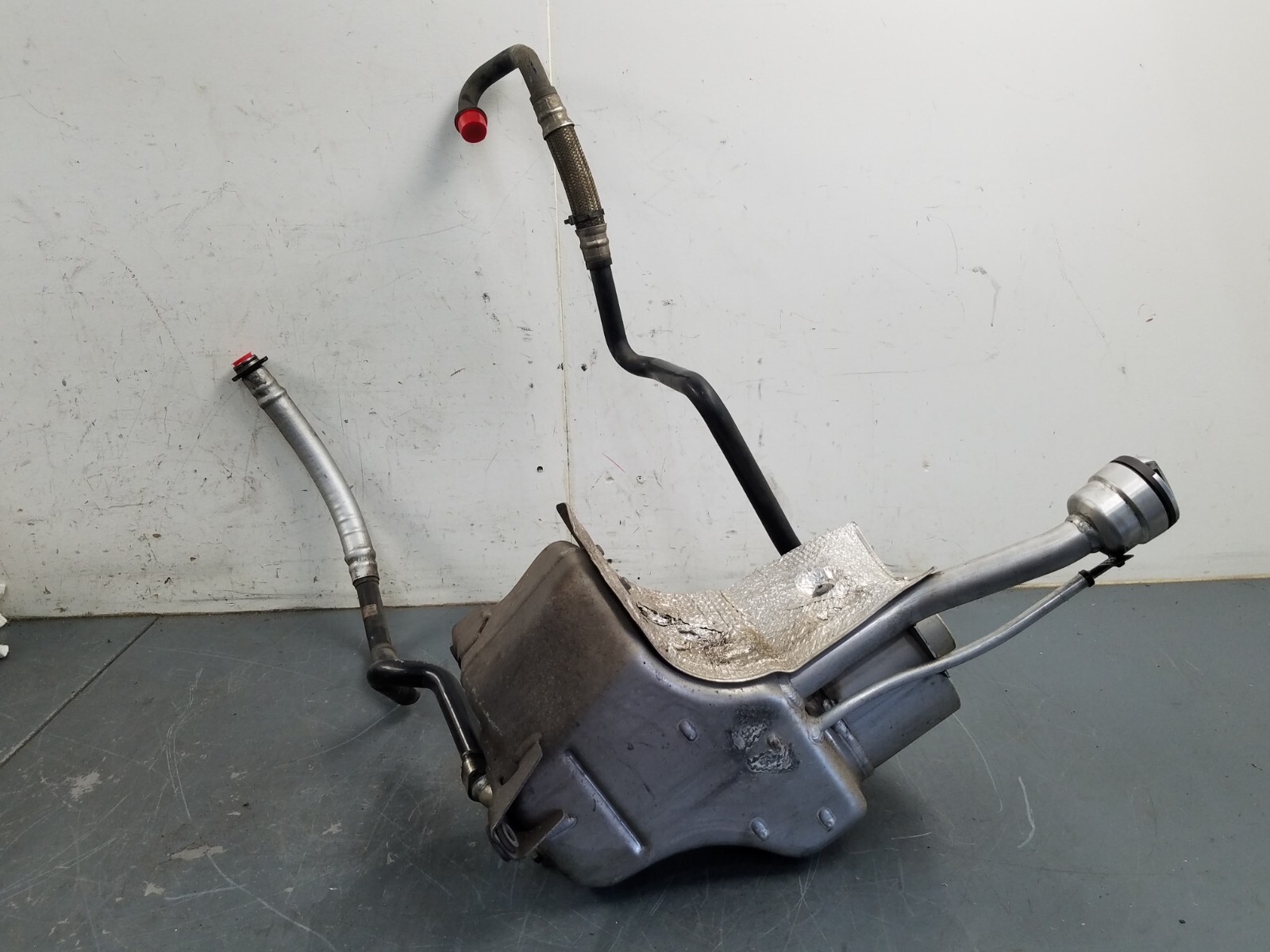 2011 Audi R8 Spyder V10 Oil Sump Reservoir / Cap / Hoses  #0472 J7