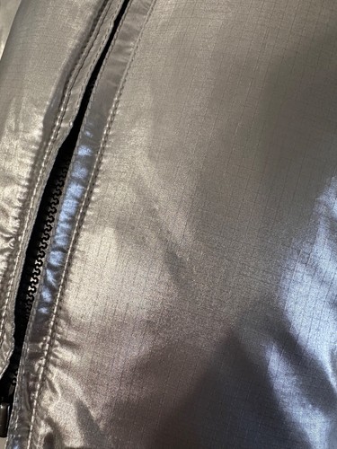 Jet Set Daunenweste "Moon Fire" Metallic Größe 4 - Luxusmarke - seltenes Design - Bild 19 von 24