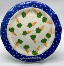 Demdaco Plate Carrot Pattern Easter/Spring Lynn Morris 2005 “Hits the Spot” 8”