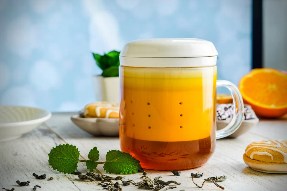 Teeglas mit Teesieb aus Porzellan Teefilter Teezubereiter Teebecher Teetasse - Bild 4 von 4