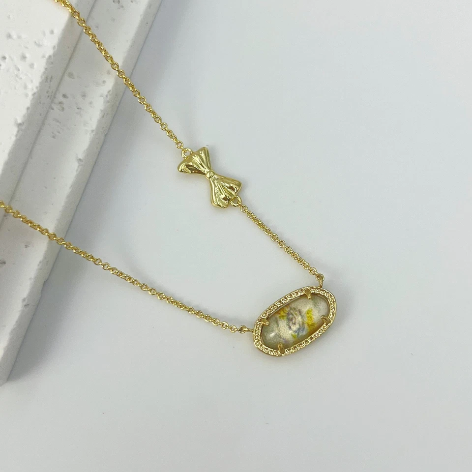 Collar de oro Kendra Scott LoveShackFancy Foto 3 de 4