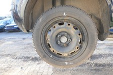 2x Polo 6R 9N Ibiza Felgen 185/60 R14 82T Winterreifen M+S 6jx15 ET38 Reifen 7mm