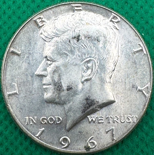 1967 Kennedy Silver Half Dollar UNC- 40% Silver(221c)