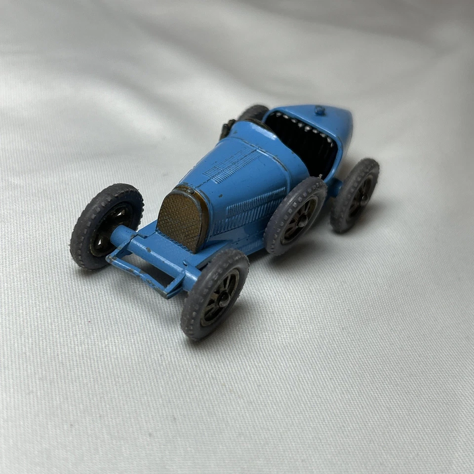 MATCHBOX MODELS OF YESTERYEAR Y-6 RARE 1926 BLUE TYPE 35 BUGATTI GREY TYRES - Image 3 of 4